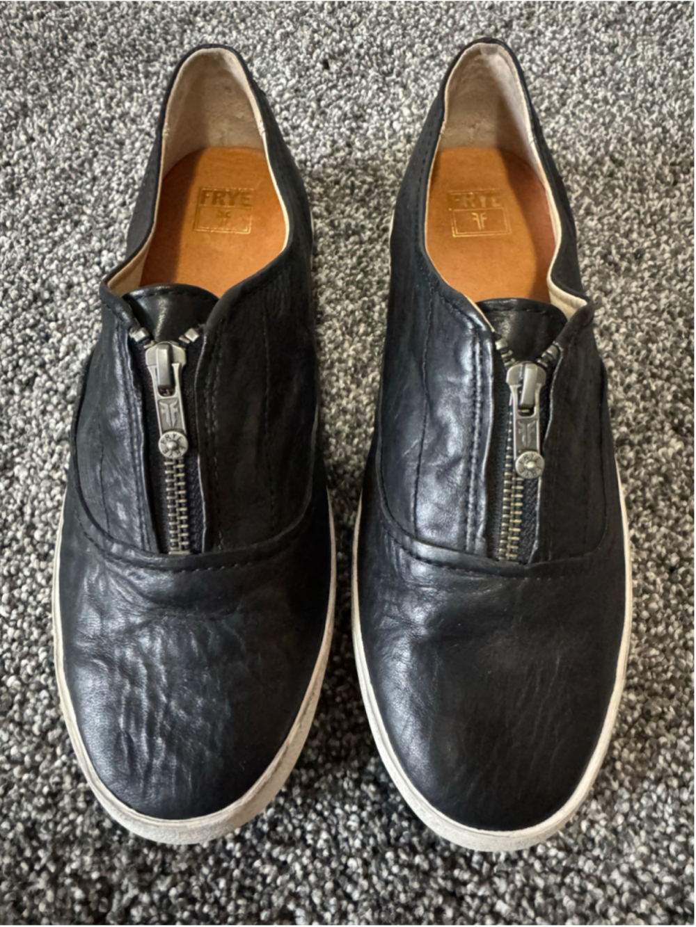 Women's Frye Black Leather Lena Zip Low Size 8.5
